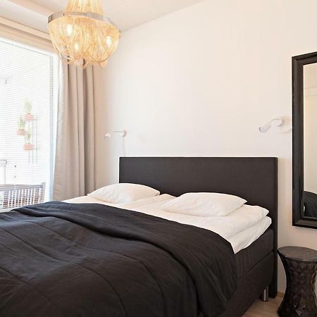 Penthouse In Oulu Apartment Екстериор снимка