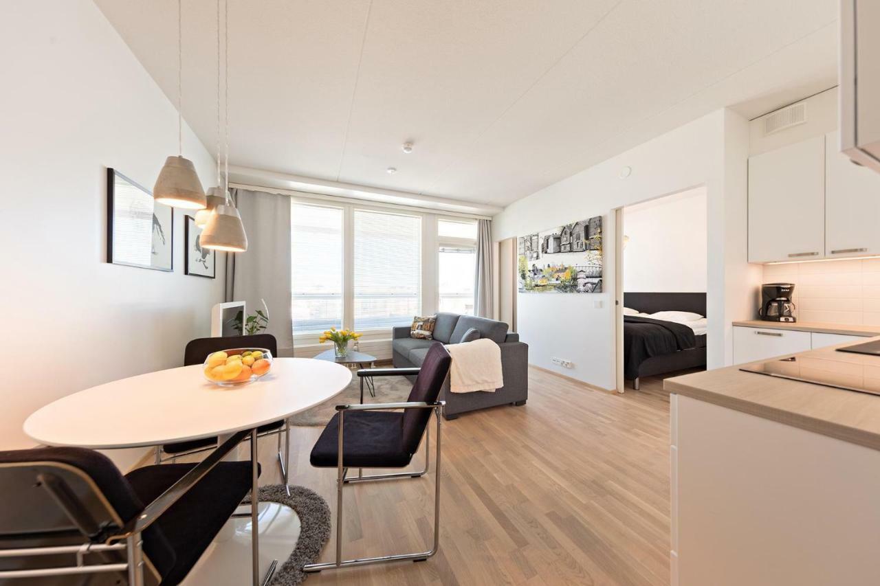 Penthouse In Oulu Apartment Екстериор снимка